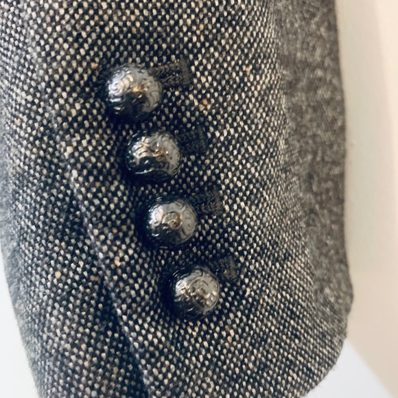 Ann Taylor Grey Career Suit Size 8 - Picture 5 of 8